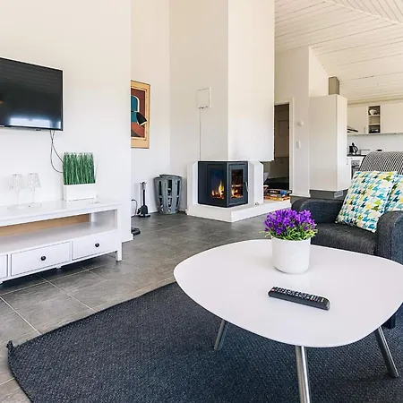 Holiday home Liii *
